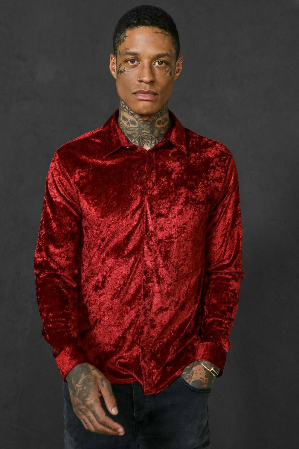 Red Muscle Fit Long Sleeve Velvet Shirt Size: 1XL