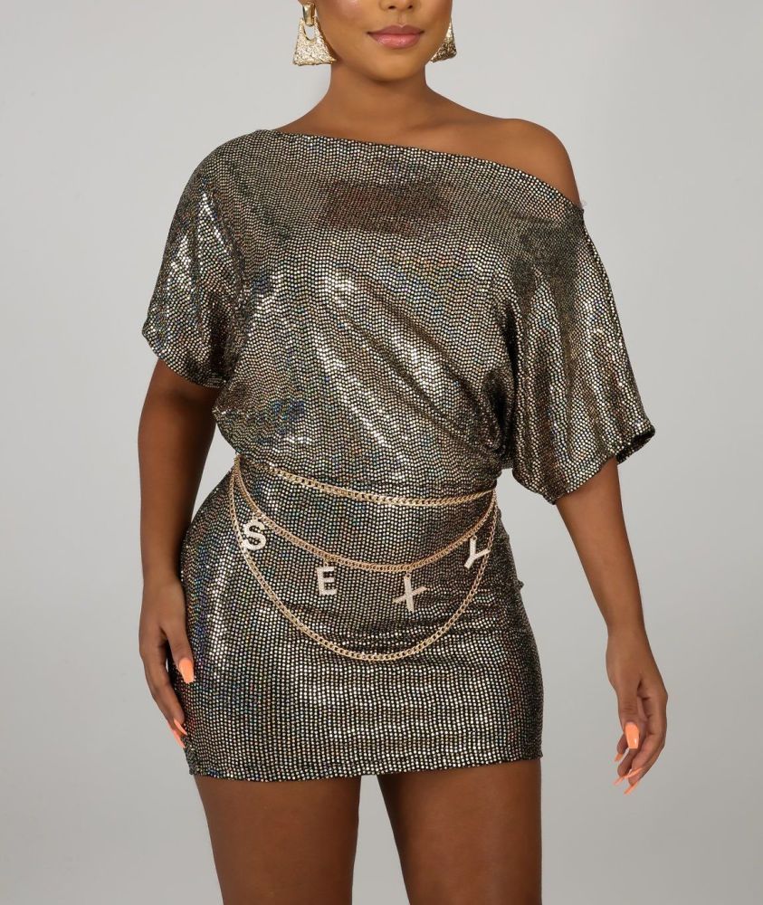 A057 Gold Shine In The Light Short Sleeves Dress Size: S