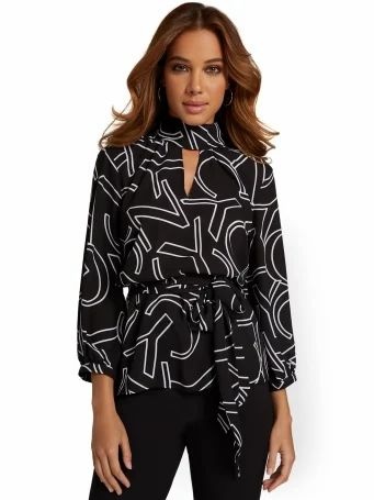NYC-Printed Long Sleeve Bow Neck Blouse Size: XS