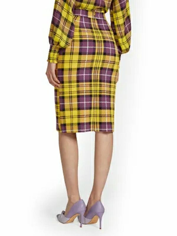 Plaid Button-Front Pencil Skirt Size: 12