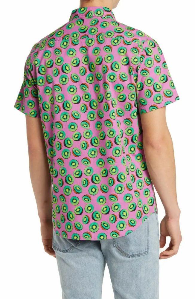 Kiwi Print Short Sleeve Shirt Size: M