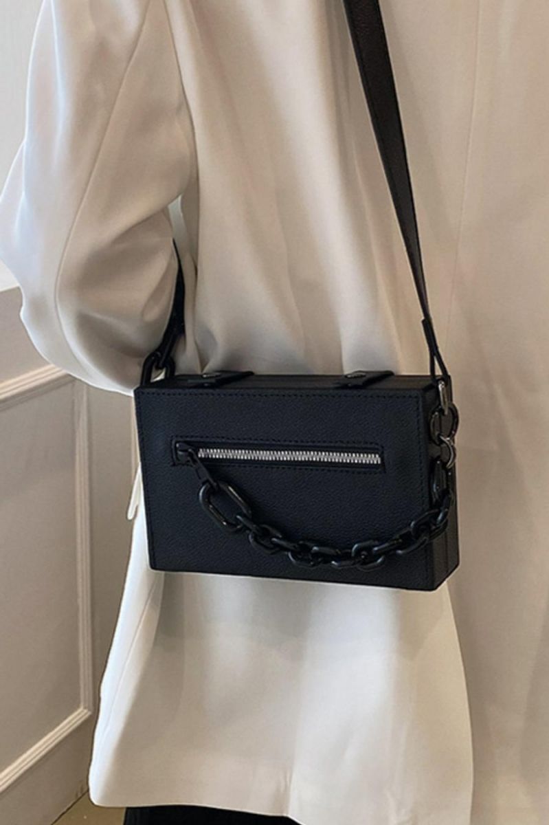 Black PU Acrylic Chain Box Shape Crossbody Bag