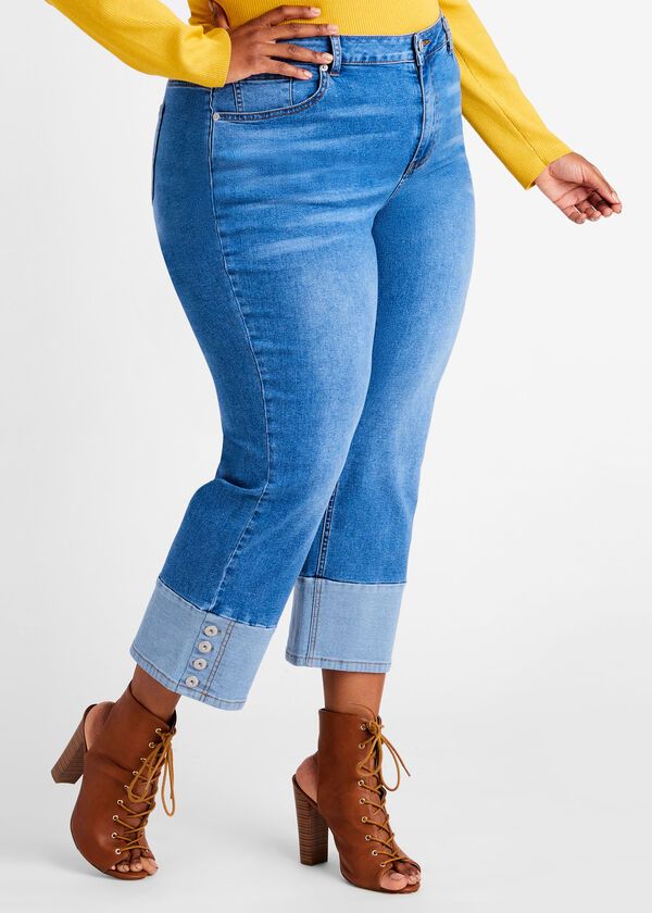 Button Detailed Cuffed Jeans Size: 30