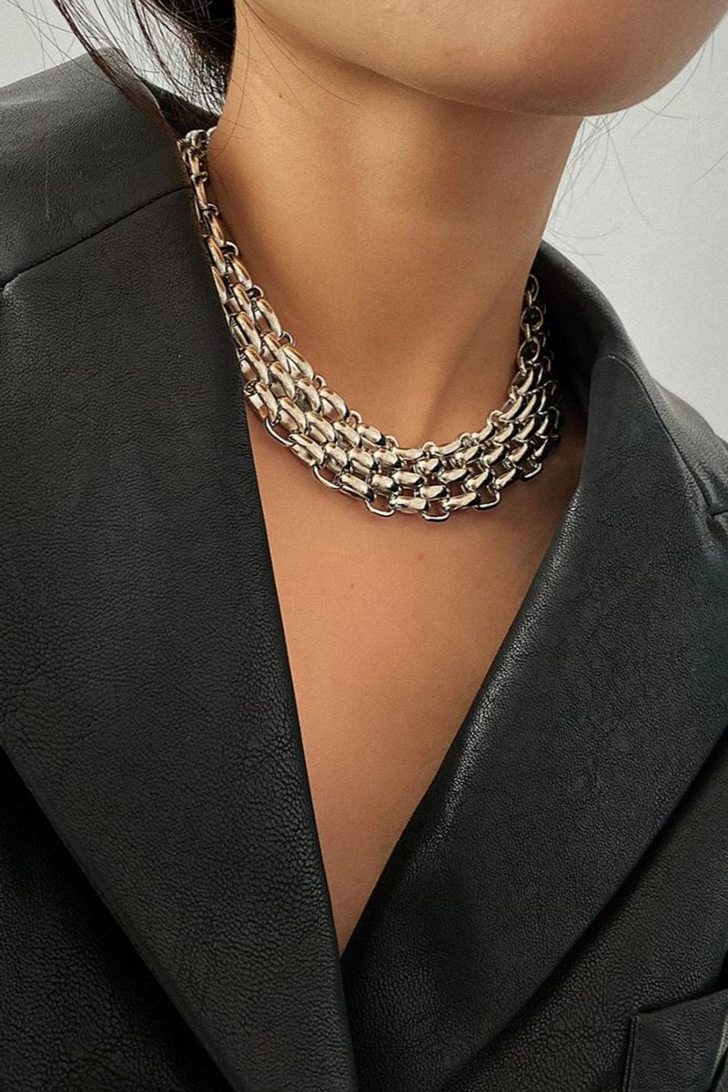 Silver One Pc Chain Necklace (length: 35cm 10cm)