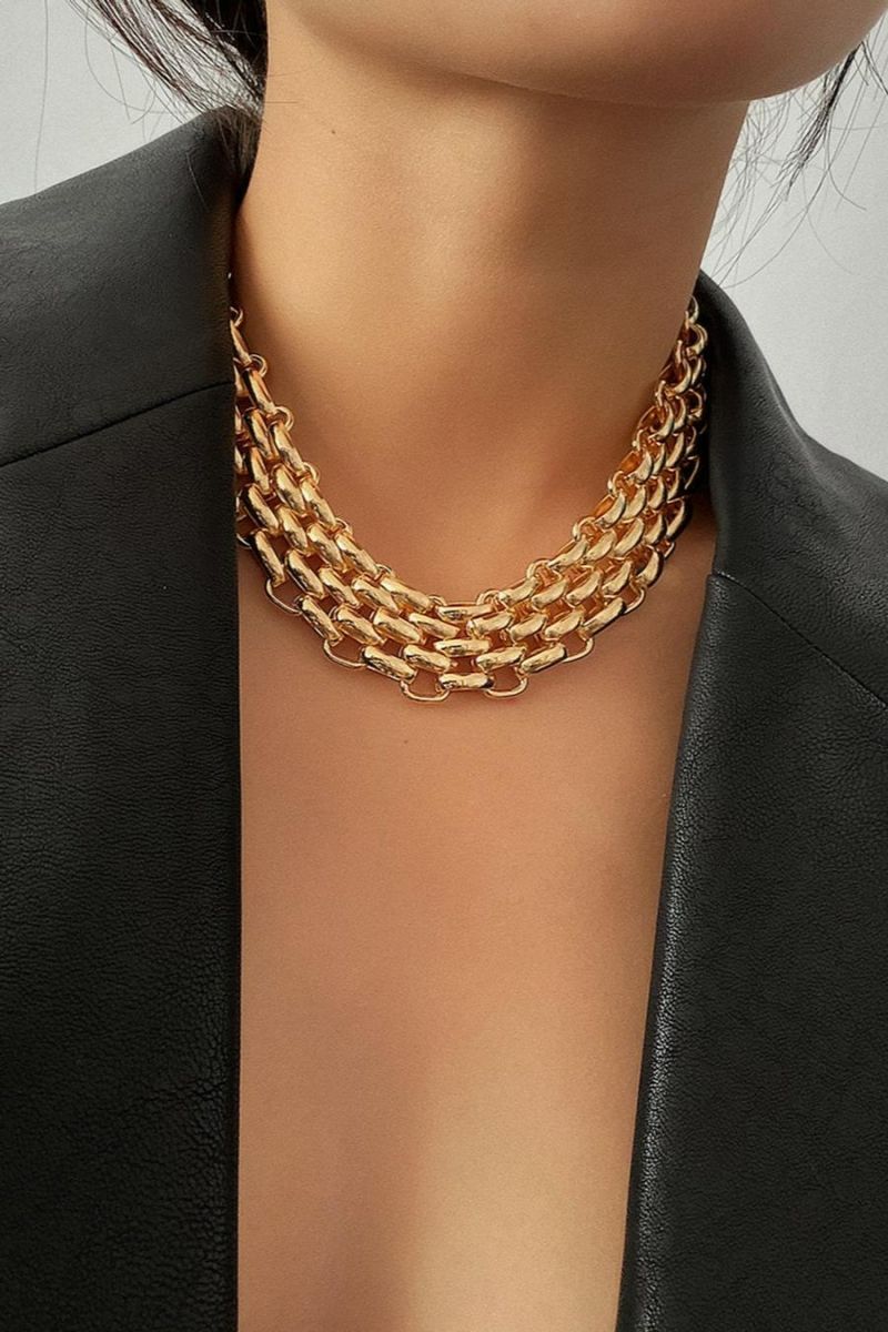 Gold One Pc Chain Necklace (length: 35cm 10cm)