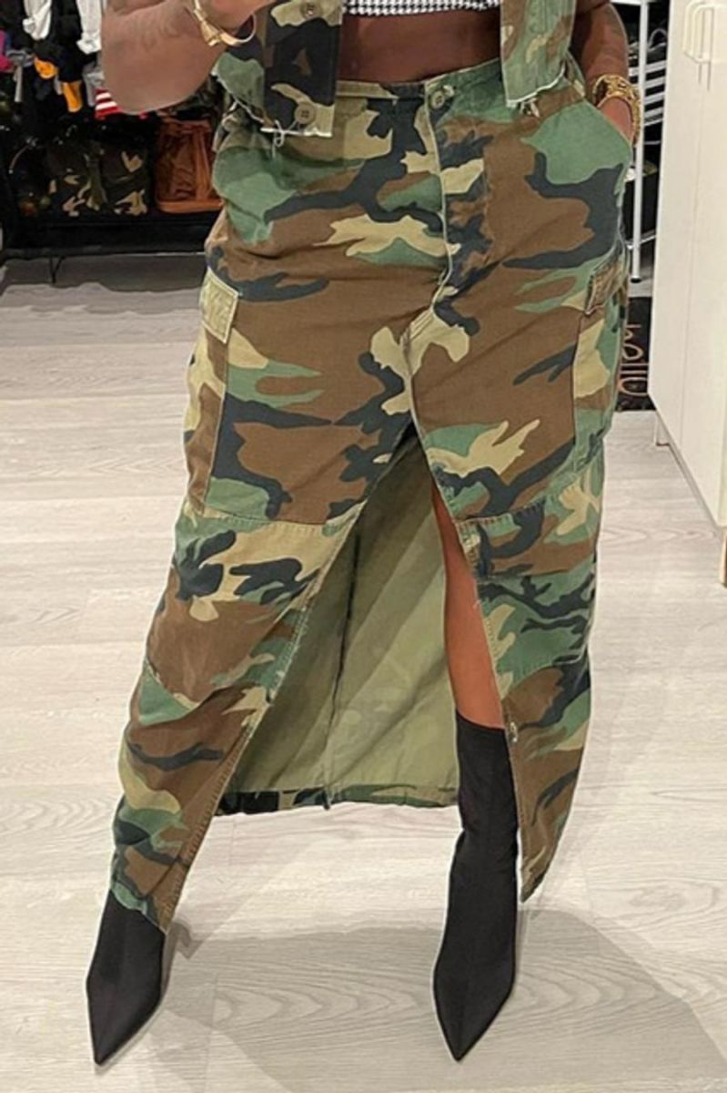 Camo Print Non-Stretch Split Maxi Skirt Size: 1XL
