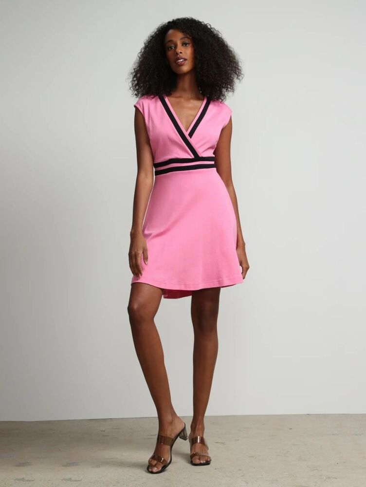 Pink Colorblock Accent Wrap Dress Size: 1XL #D019D