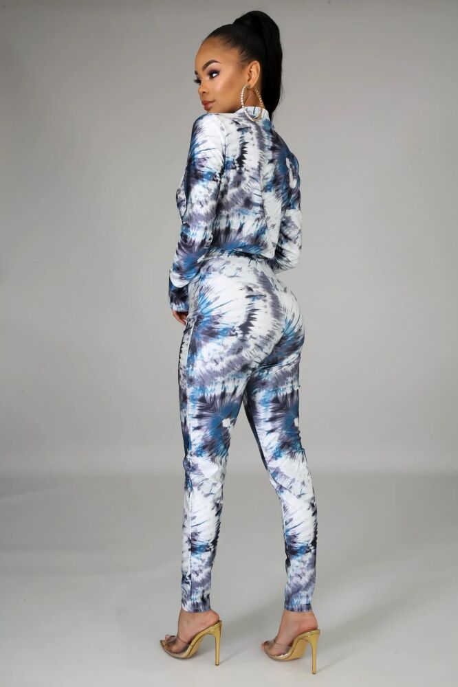 Blue Printed Taking Over Stretch Pant Size: M