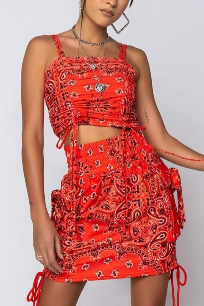 Red Printed Drawstring Stretch Crop Top Size: M