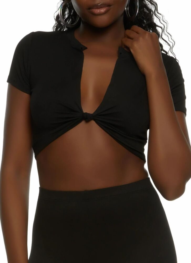 Black Solid Knot Front Crop Top Size: L