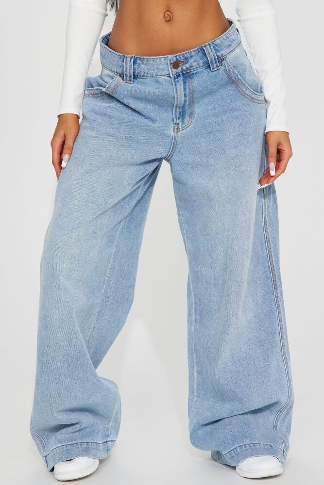 Size: 7-M Vintage Blue Wash Baggy Wide Leg Jean