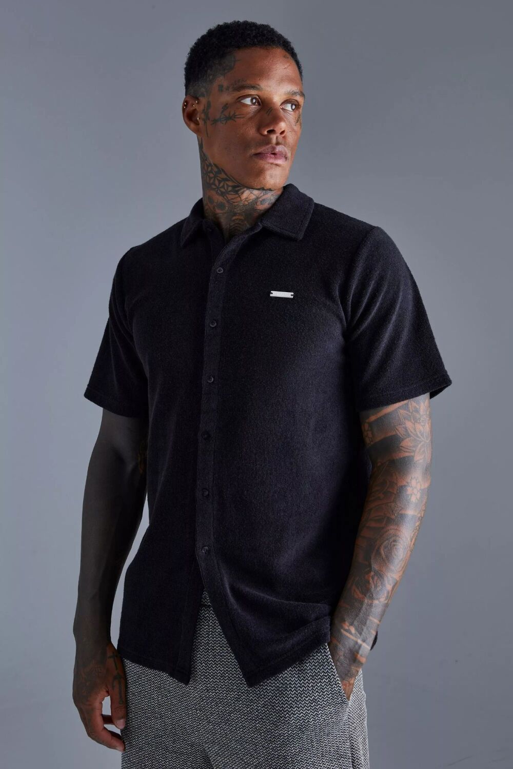 Size: L Black Regular Fit Stretch Premium Jersey Shirt