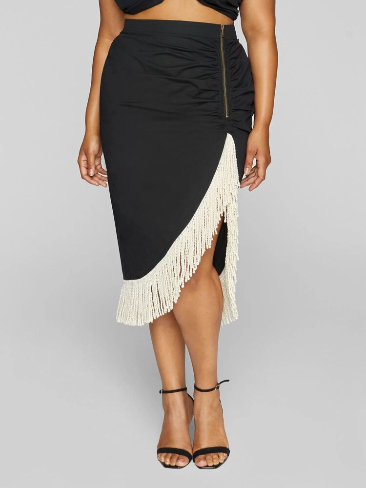 Coming Soon Black Ruched Fringe Skirt Size: XL