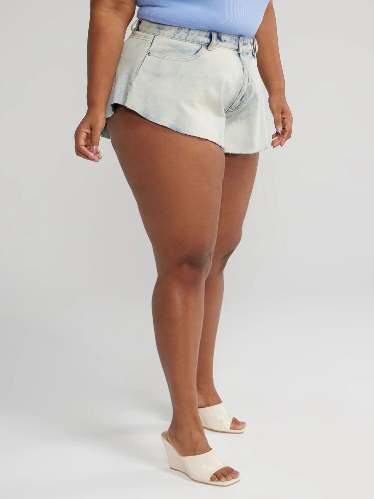 Light Blue Wash Denim Flippy Shorts Size: 14-1X