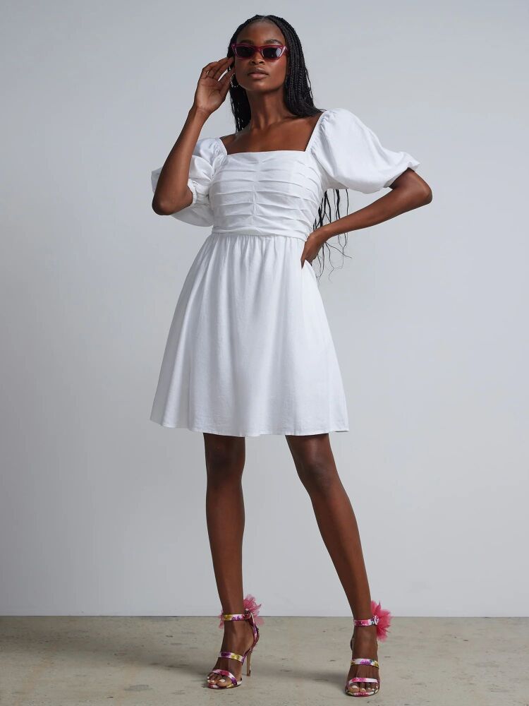 SKU#F06570 White Puff-Sleeve Smocked Shift Dress Size: 2XL