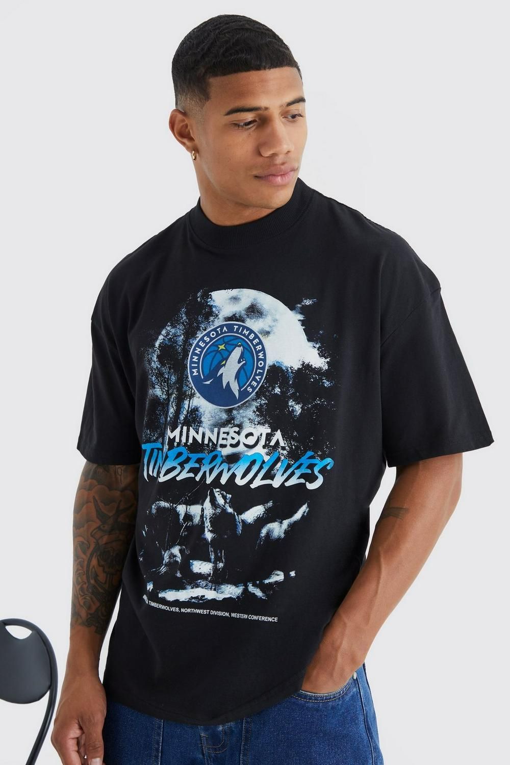 Minnesota Timberwolves NBA License T Shirt Size: XS
