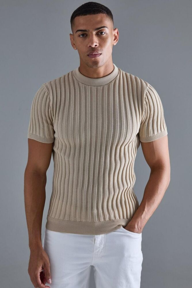 Muscle Fit Ribbed Knit T-Shirt Size: M