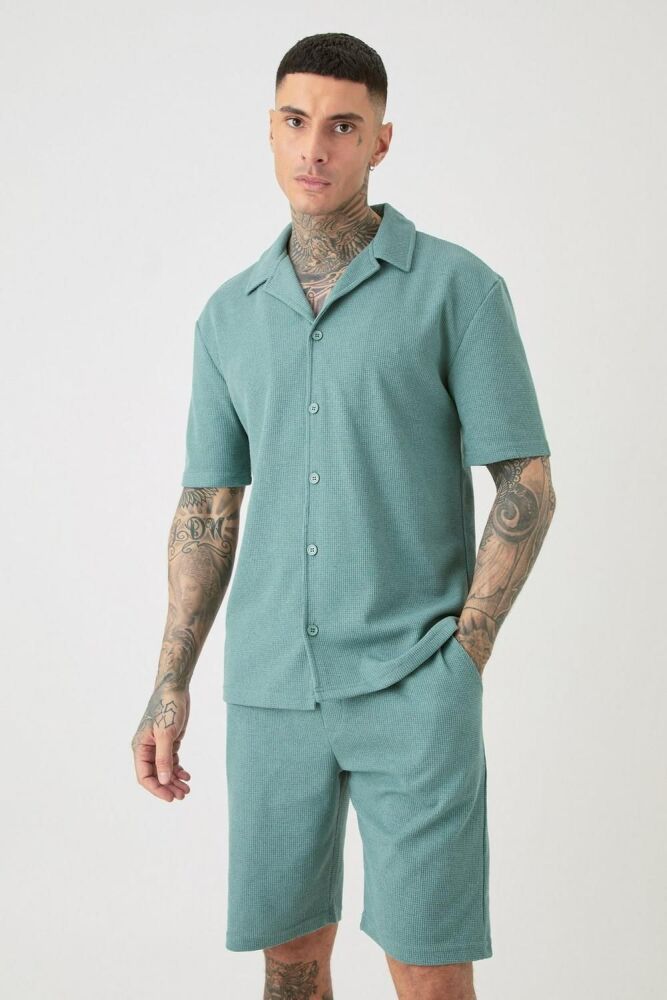 Green Short Sleeve Drop Revere Shirt/Short Set Size: S