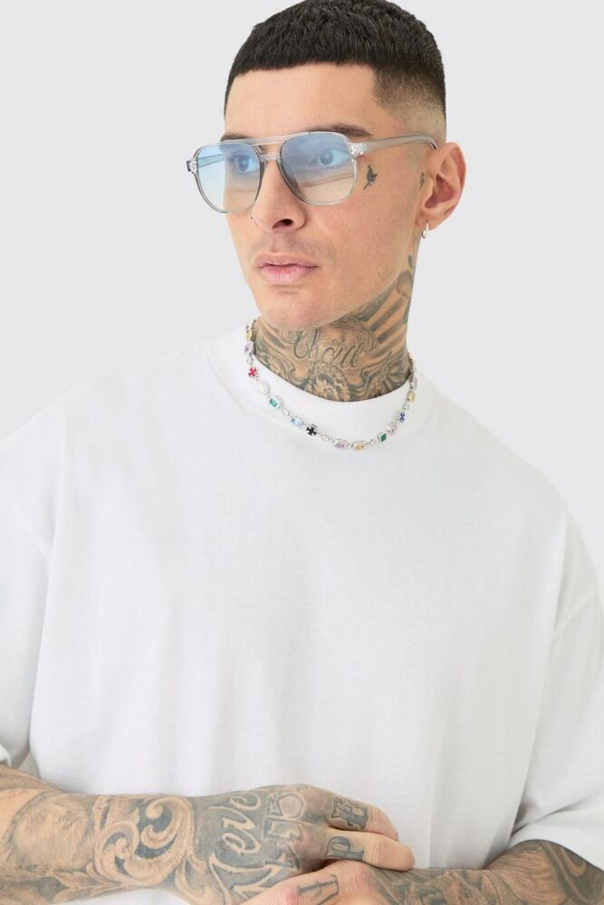 White Tall Oversized Car Graphic Print T-shirt Size: S