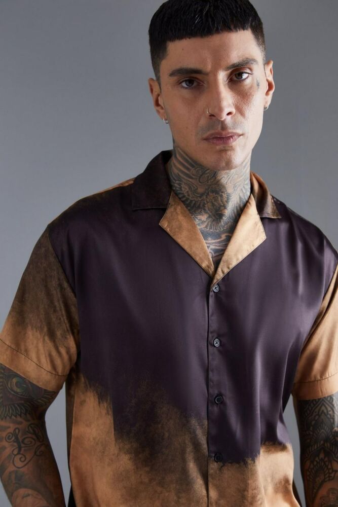 Short Sleeve Oversized Ombre Satin Shirt Size: M