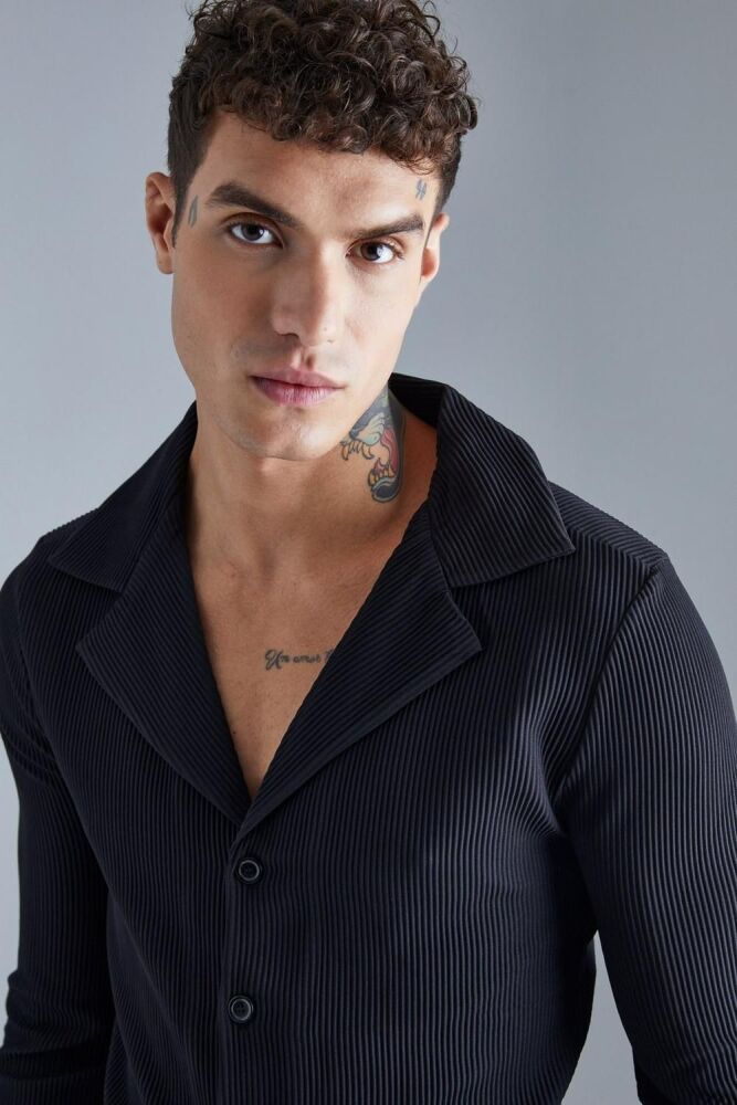 Black Pleated Muscle Fit Long Sleeve Shirt