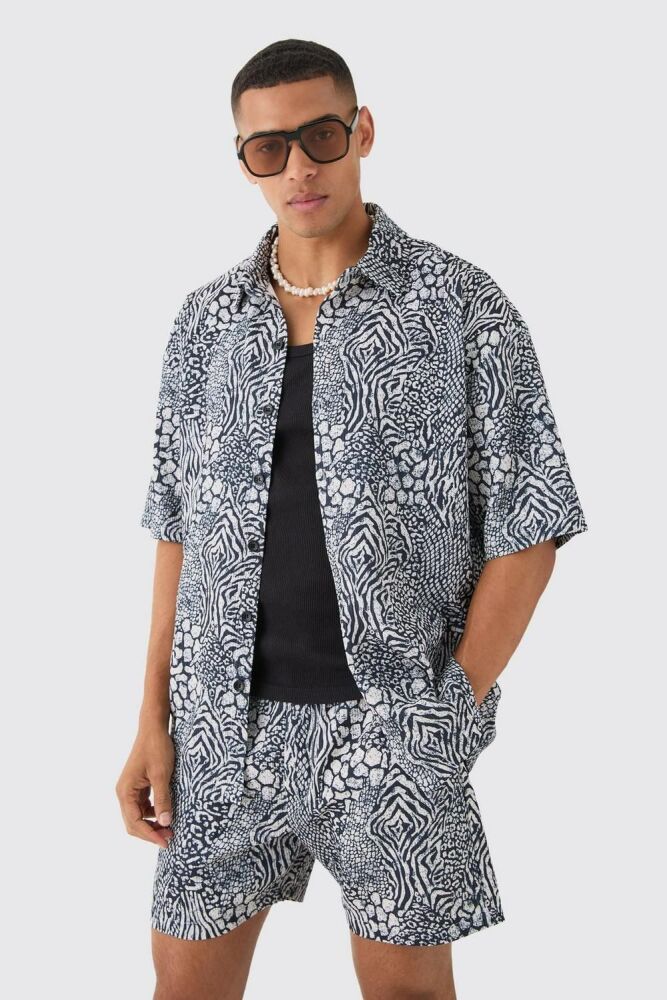 Oversized Animal Print Short Sleeve Shirt Size: M SKU: 609909