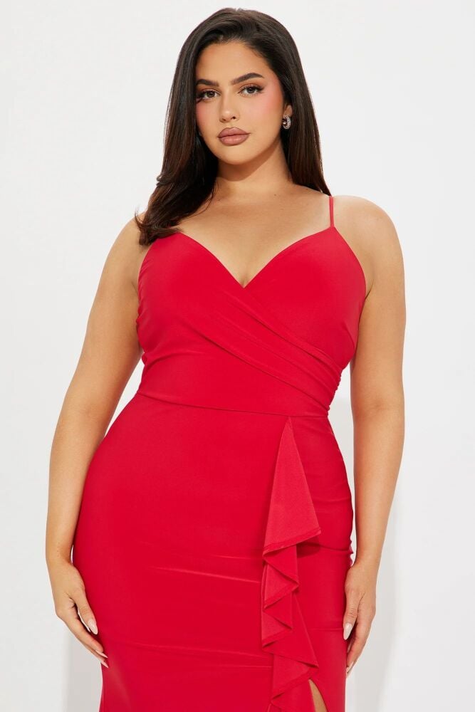 Red Ruffle Slit Gown Size: 3XL SKU: G000001