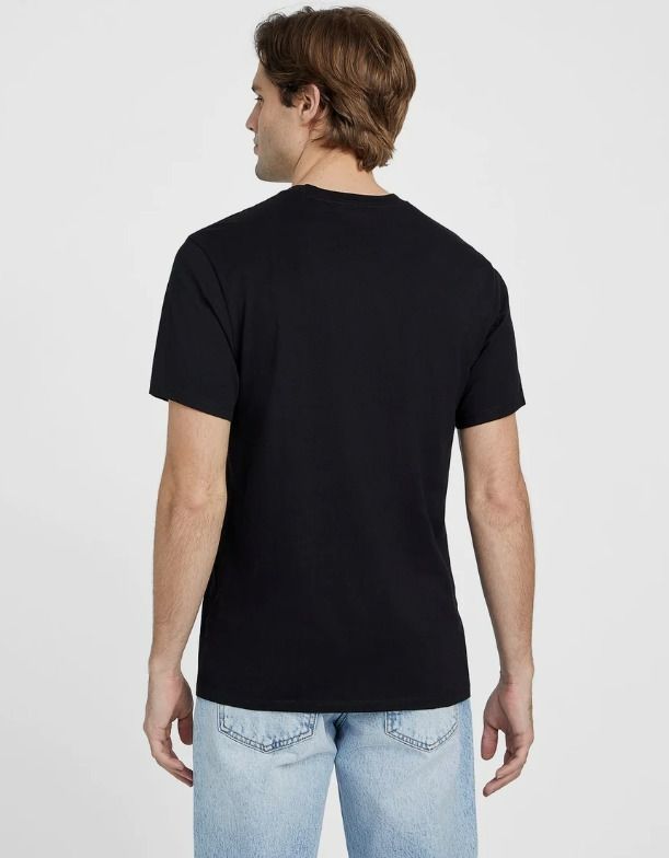 GUESS Men's Triple Skull Graphic T-Shirt Size: XS SKU: 82749105