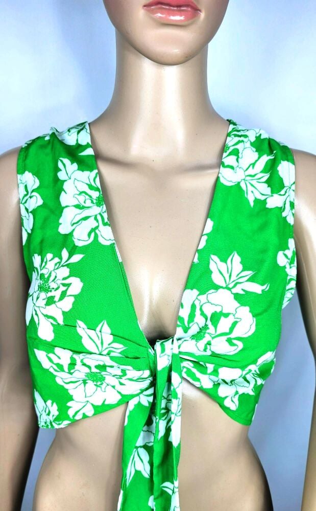 Green Floral Tie-Front Crop Top SKU: 4567893