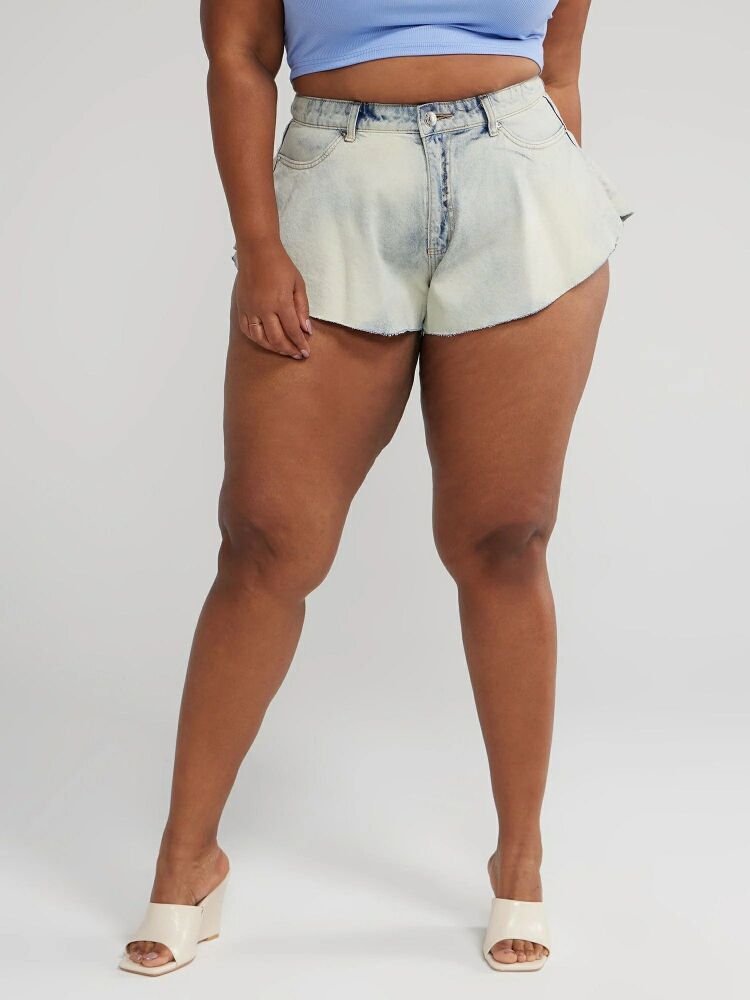 Light Blue Wash Denim Flippy Shorts Size: 16 SKU: 0175856