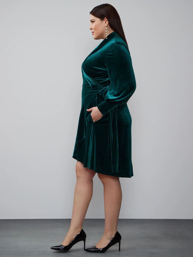 Green Long Sleeve Velvet Wrap Dress SKU: H0M6758