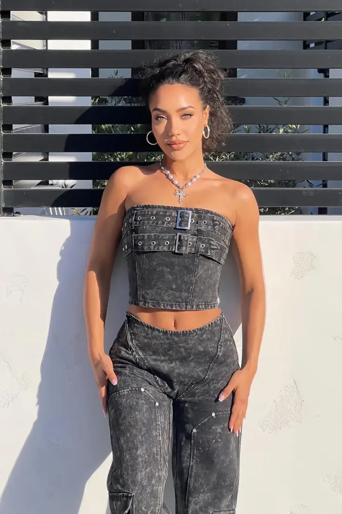 Stonewash Belt Details Tube Top Size: ML SKU: 1057685