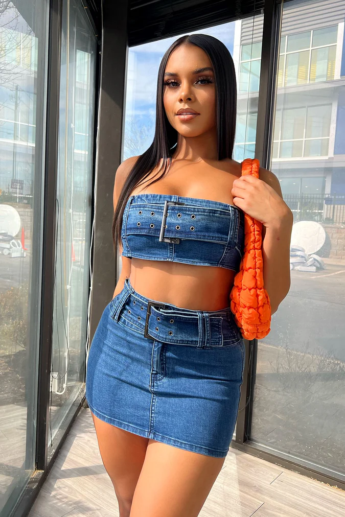 Buckle Detail Denim Skirt Set Size: M SKU: 6879502