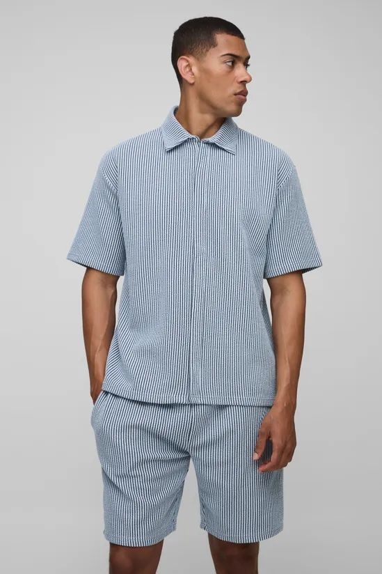 Oversized Light Blue Two-Tone Ribbed Jersey Shorts Size: L SKU: B90H900