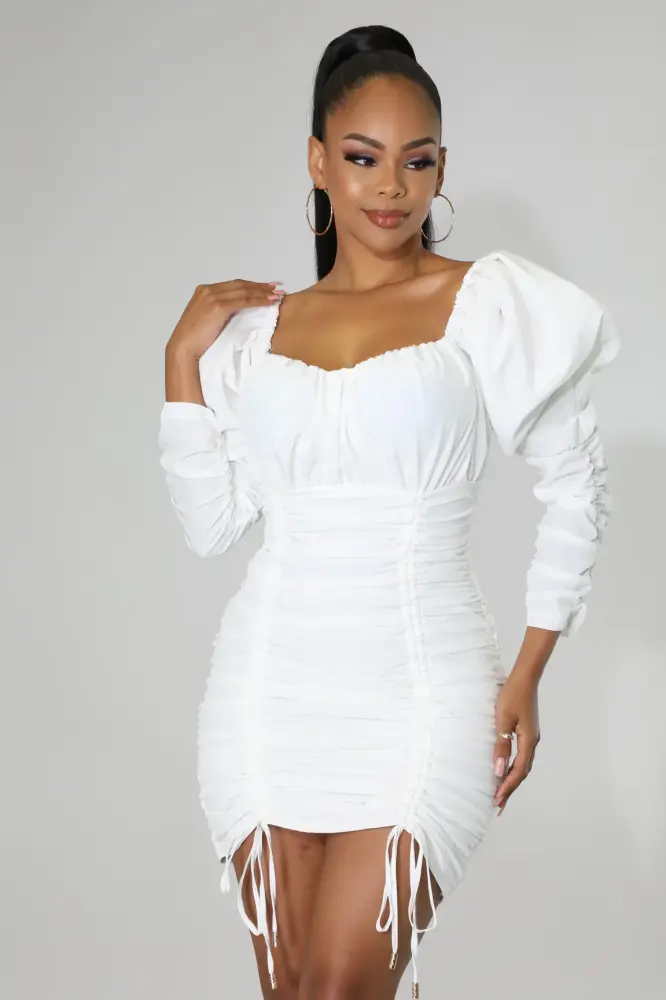 White Spring Hottie Dress Size: S SKU: A0897B0