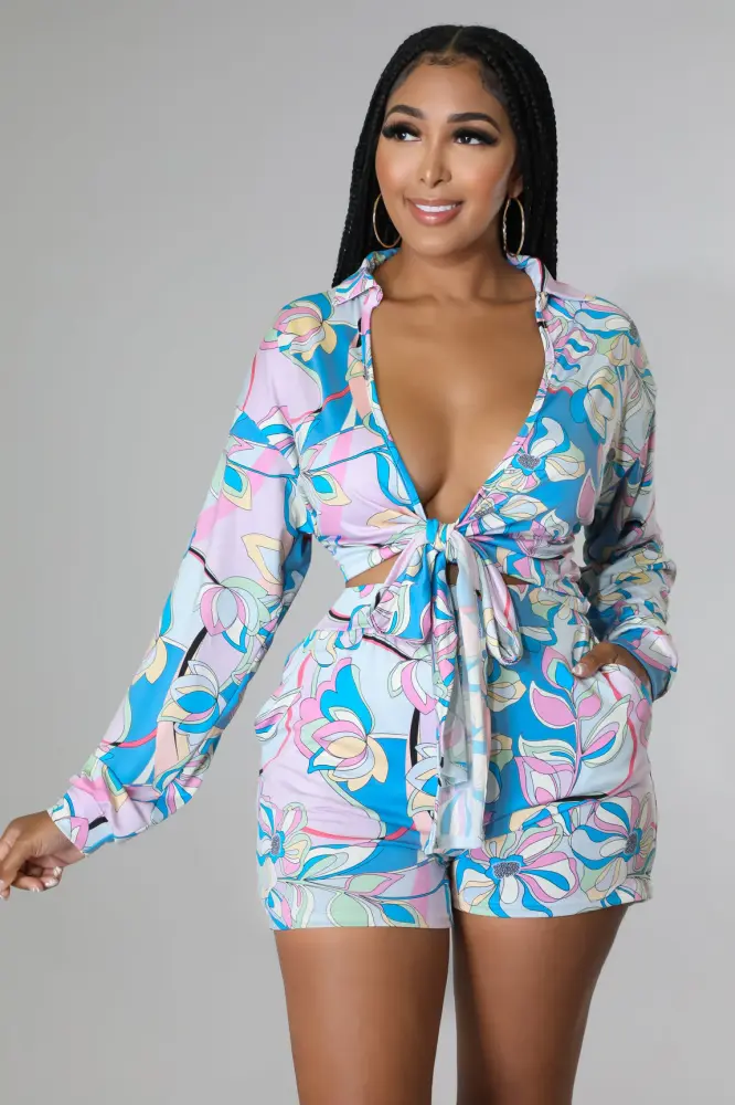 (Coming Soon) Make It Sweet Pastel Floral Satin Tie-Front Shorts Set Size: S SKU: 980N768