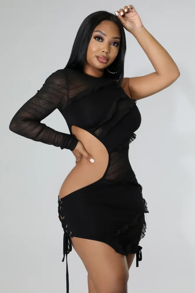 Black Sunburst Cutout Ruffle Dress Size: M SKU: B005671
