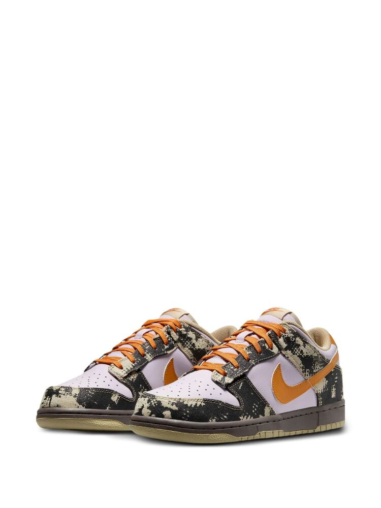 Nike Dunk Low Retro Punk Rock Digital Camo Sneakers Size: 9M SKU: H0890B5