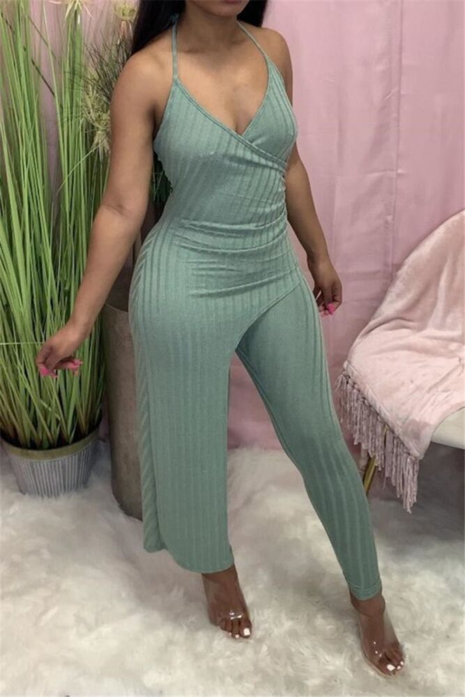 Halter Neck Stretch Jumpsuit Size: L SKU: 9808881
