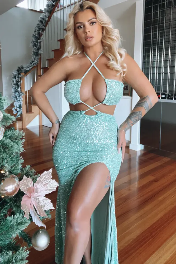 Mint Endless Nights Sequin Maxi Dress Size: 1XL SKU: D906443