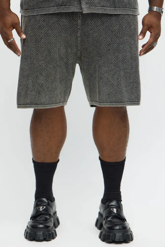 Black Wash Relaxed Washed Knit Short Size: XL SKU: S089443