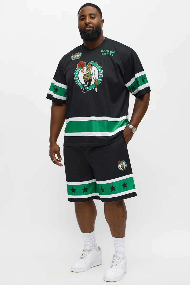 Celtics Believe The Hype Black Relaxed Shorts Size: XL SKU: X657890