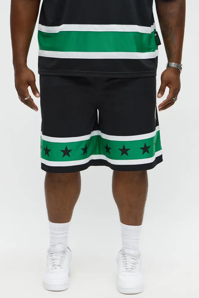 Celtics Believe The Hype Black Relaxed Shorts Size: XL SKU: X657890