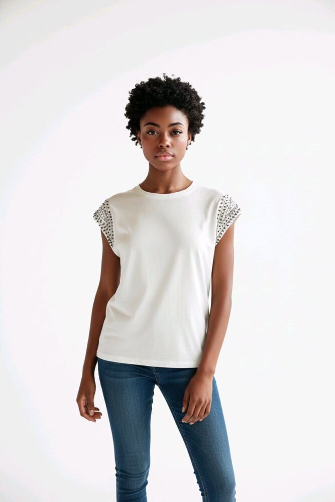 White Padded Detail Relaxed Fit Crew Neck T-Shirt Size: M SKU: Y676891