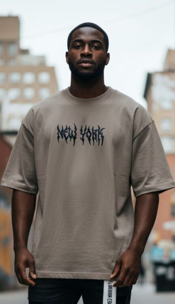 Oversize Crew Neck Short Sleeve T-shirt Size: XL SKU: 6752W12