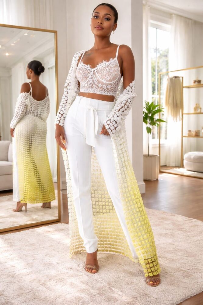 Yellow/White Pearl Floral Kimono Size: L SKU: 1107911