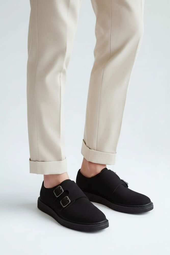 Shoes By Truffle Collection Wide Fit Faux Leather Size: 9