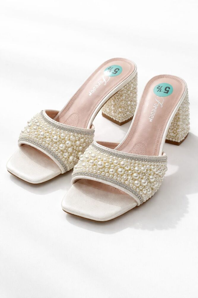 Pearl Embellished Block Heel Sandals Size: 5.5 SKU: 87451623