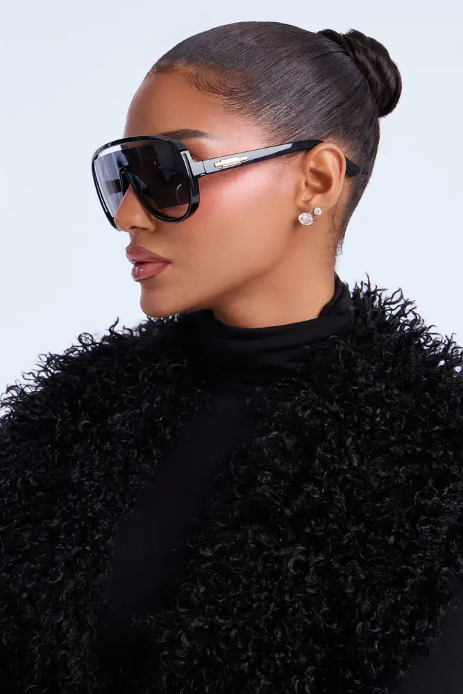 Keep Them Off Black Aviator Sunglasses Size: OS SKU: L9L18324