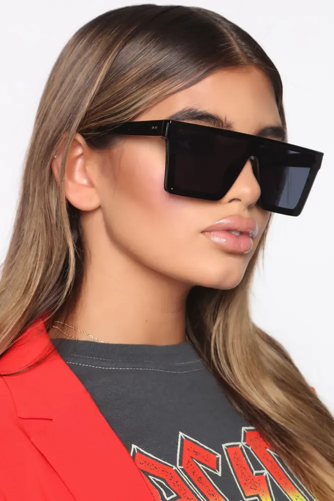 Oversize Black Sunglasses Size: OS SKU: L0L25324